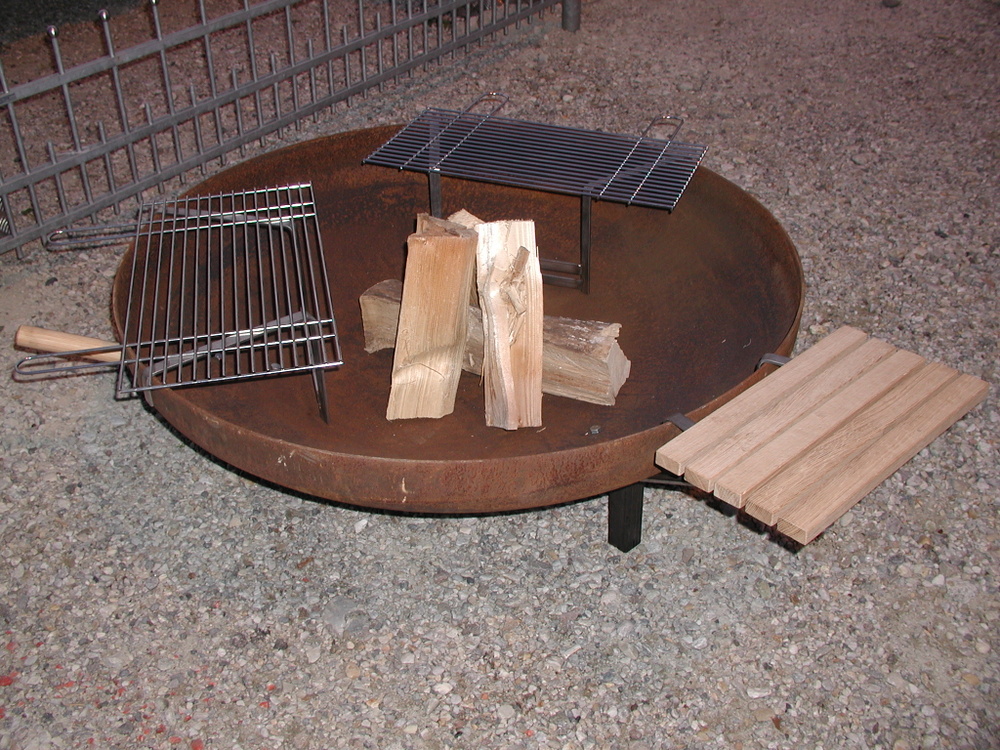 Garten & Kunst - Firma SKARDA - Metallbau - Geländer - Treppen - Zäune